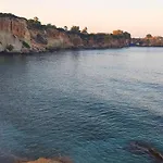 Little Seaside In * Χερσόνησος